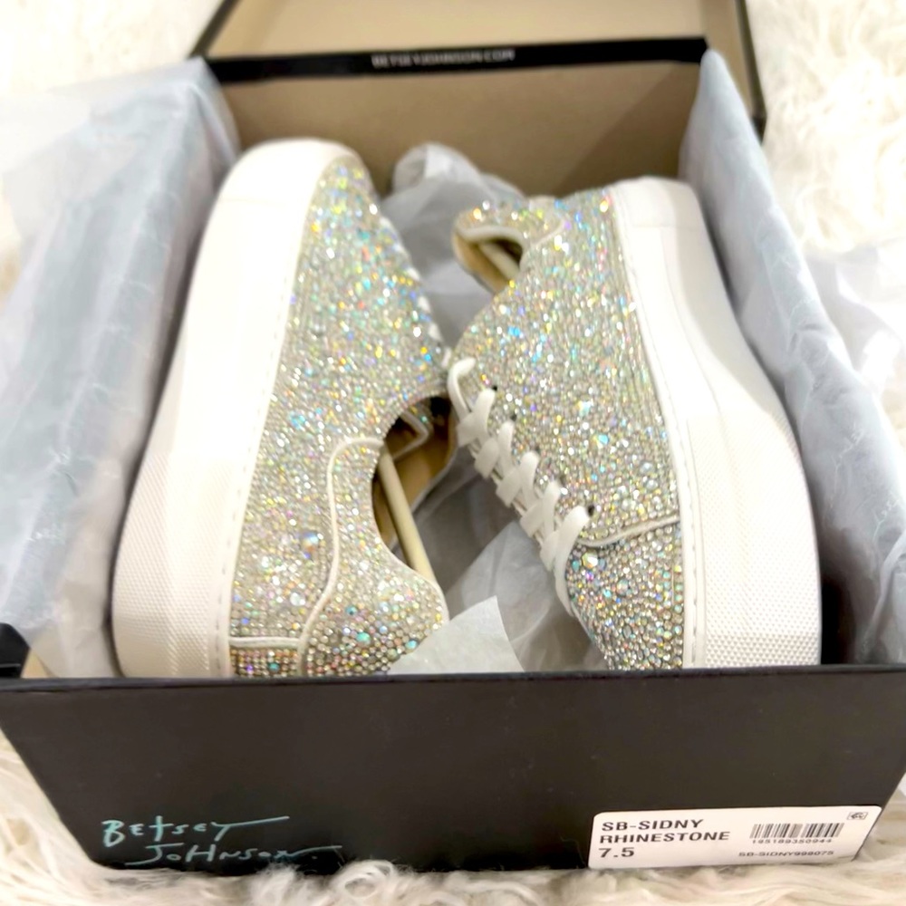 NWT. Betsey Johnson Sidny rhinestone platform shoe